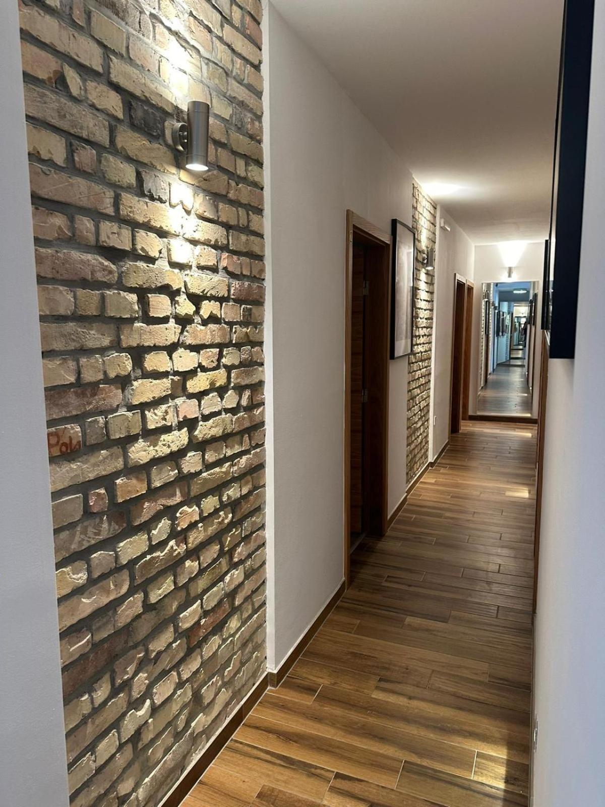Apartment In The Heart Of Pula Exterior photo